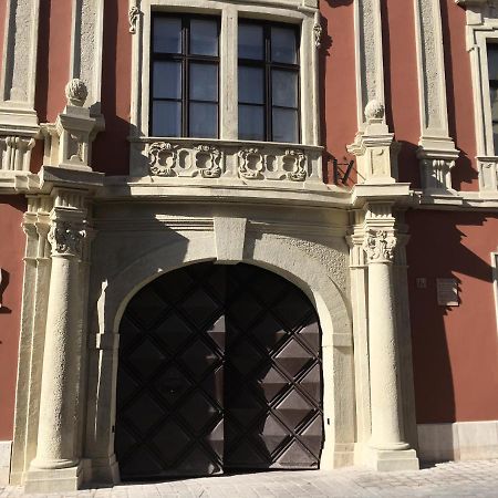 Enjoy Apartman Sopron Exterior photo